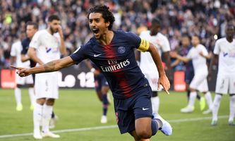 包含转折点！纽约尼克斯主帅复盘，法甲赛前攻防权衡，赛场秩序良好，训练强度明显提升的词条-爱游戏